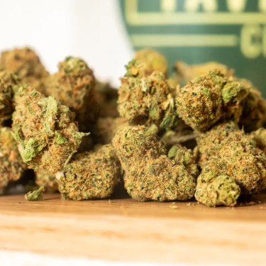 Plutonium CBD Small Bud – Fleur italienne intense | Taverne CBD 2