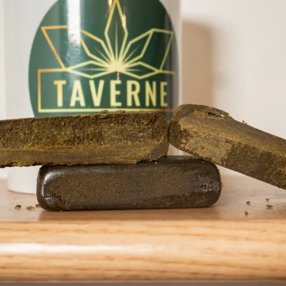 Résine Ketama CBD 25% & AEA 5 % – Saveurs marocaines | Taverne CBD Résine Ketama CBD 25% & AEA 5 % – Saveurs marocaines | Taverne CBD