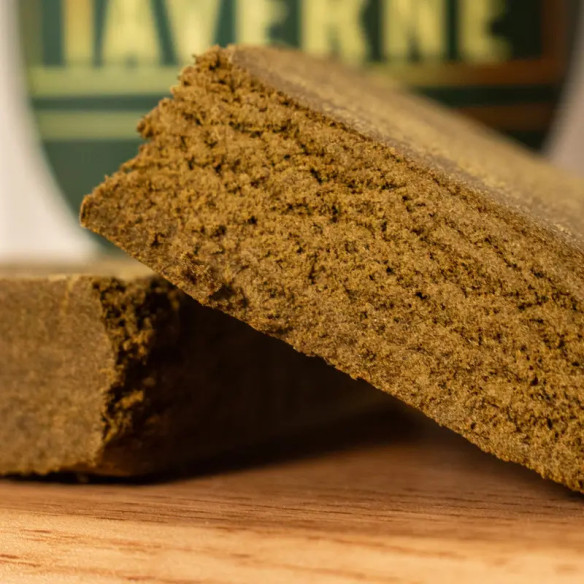 Résine CBD Banana Jelly – Pollen Premium & Wax BHO 5% | Taverne CBD Résine CBD Banana Jelly – Pollen Premium & Wax BHO 5% | Taverne CBD