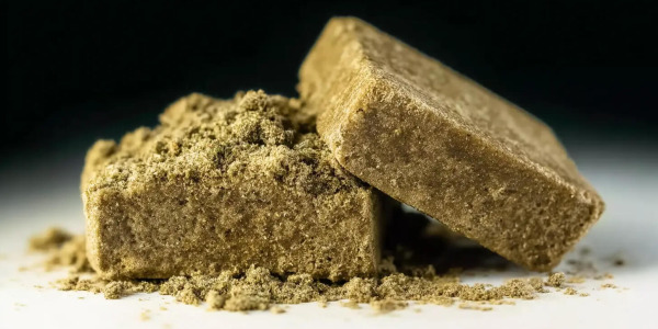 3x Filtré : pourquoi cette résine (hash) est devenue une référence du marché CBD